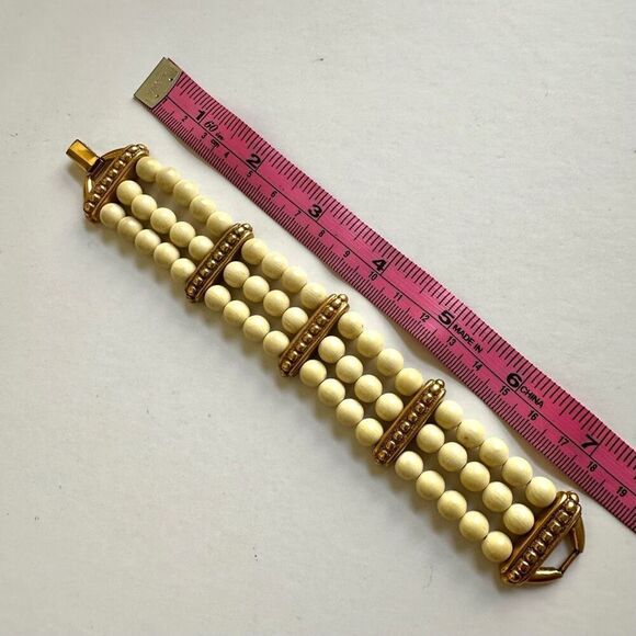 Napier cream and gold tone vintage multi strand bracelet - Picture 8 of 8